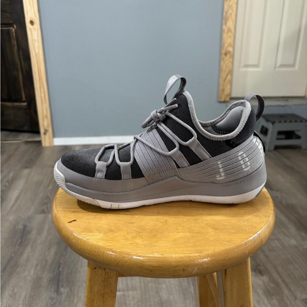 Jordan Trainer Pro - Picture 4 of 7